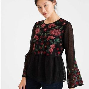 American Eagle Floral Embroidered Peplum Top Size Medium
